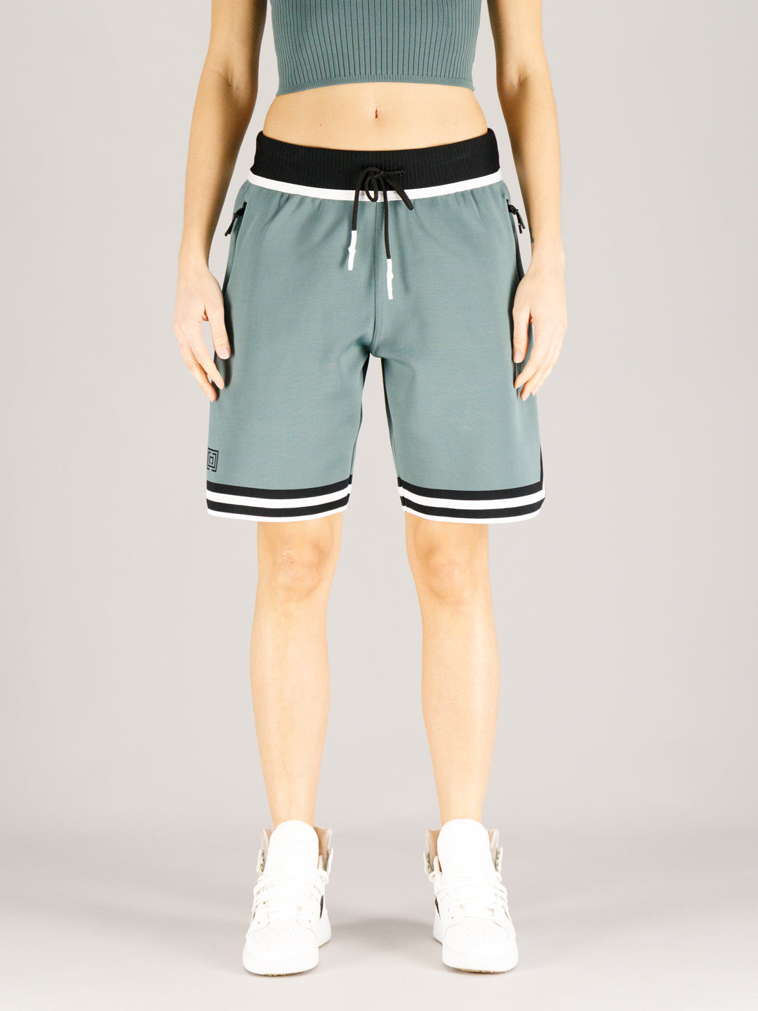 LEON SHORTS PINE