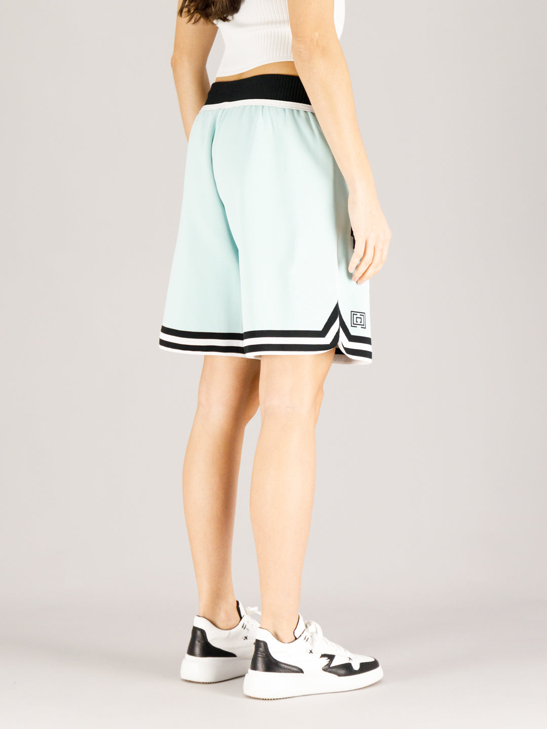 LEON SHORTS TIFFANY