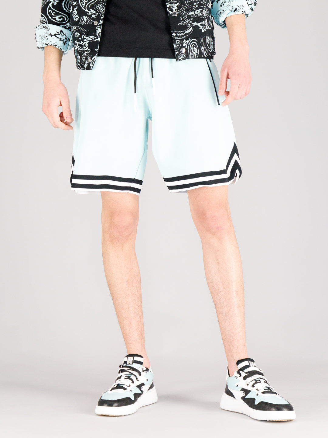LEON SHORTS TIFFANY