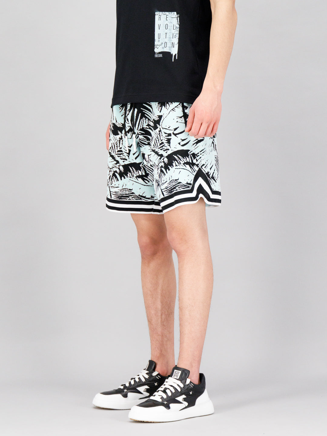 LEON GRAPHIC A3 GA3 WHITE-BLACK-TIFFANY