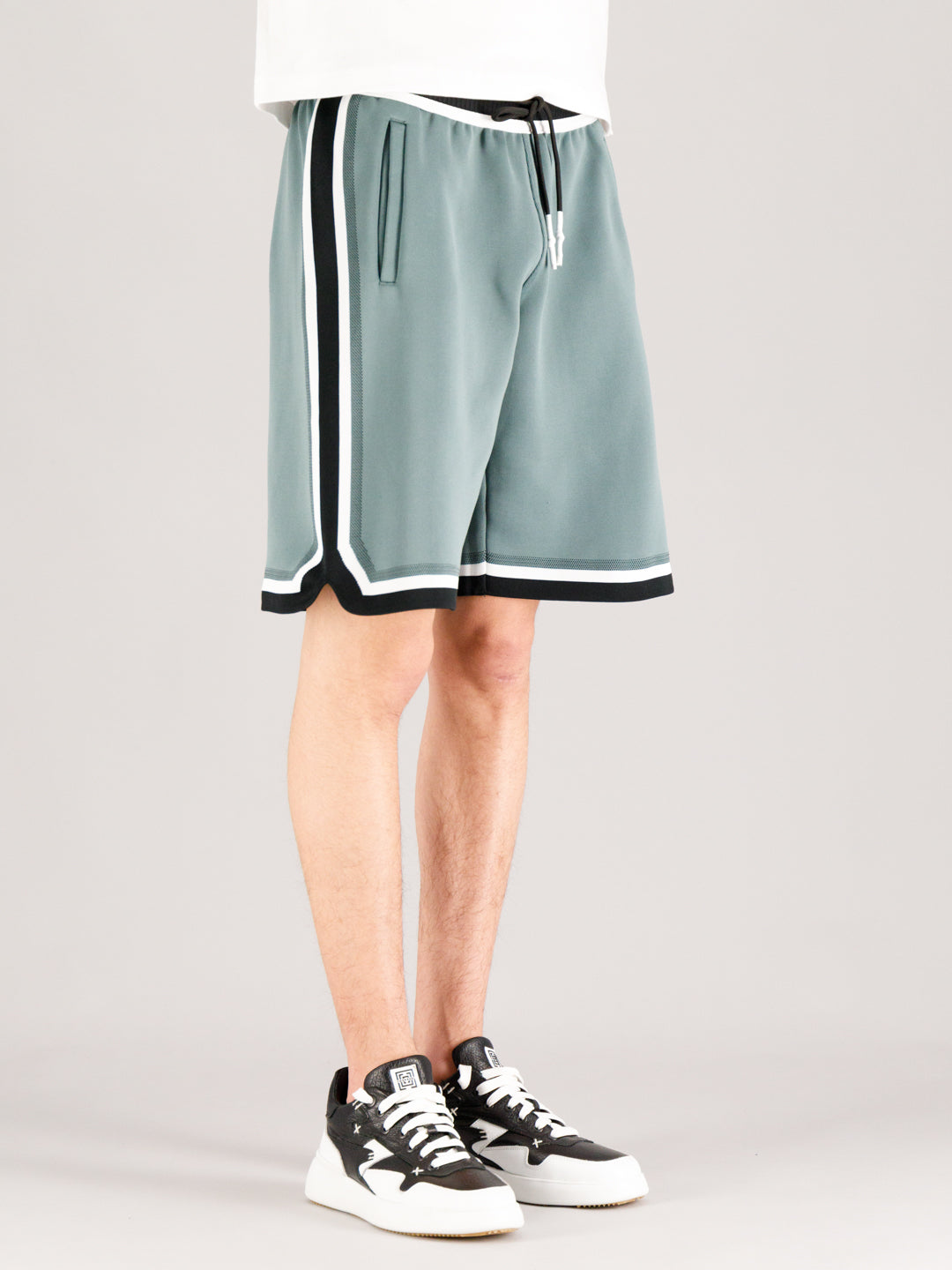 DORON PINE WHITE BLACK