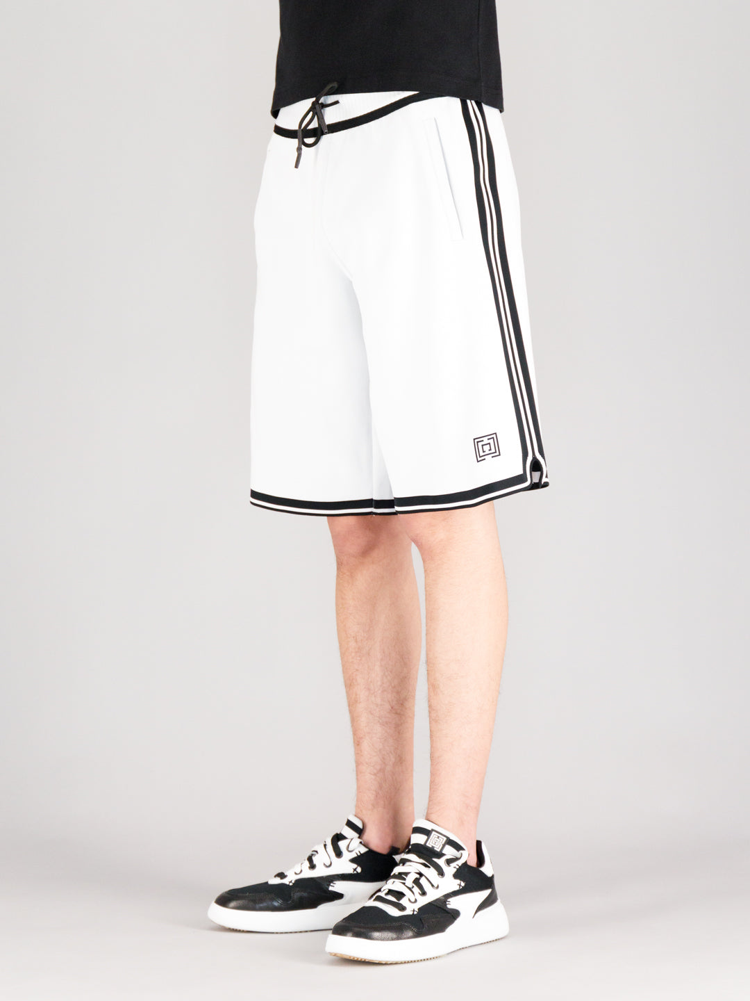 TAKEO WHITE