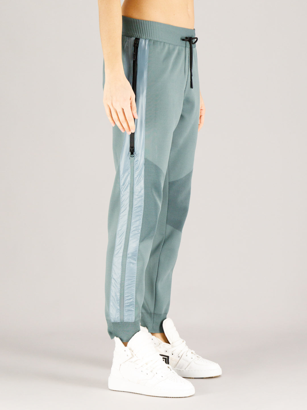 PAXTON JOGGER SILVER PINE