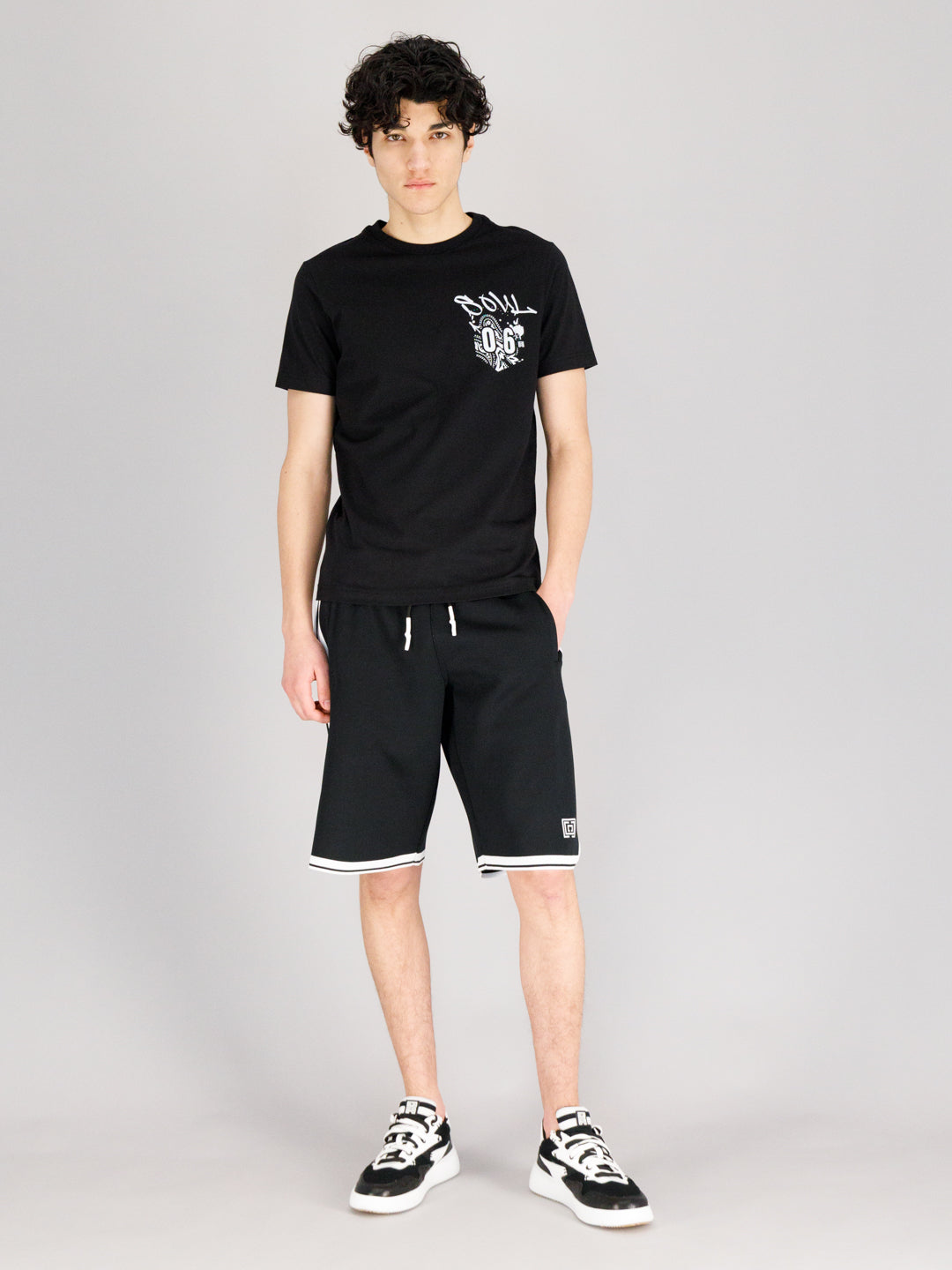 TROON D359 BLACK