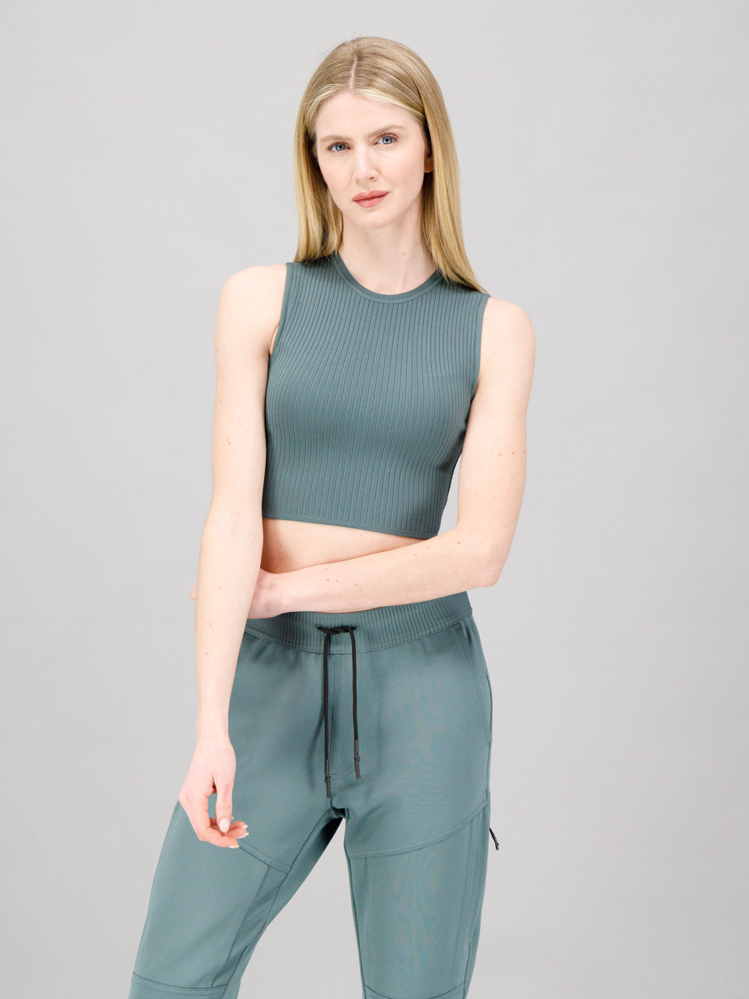 CADENCE TOP PINE