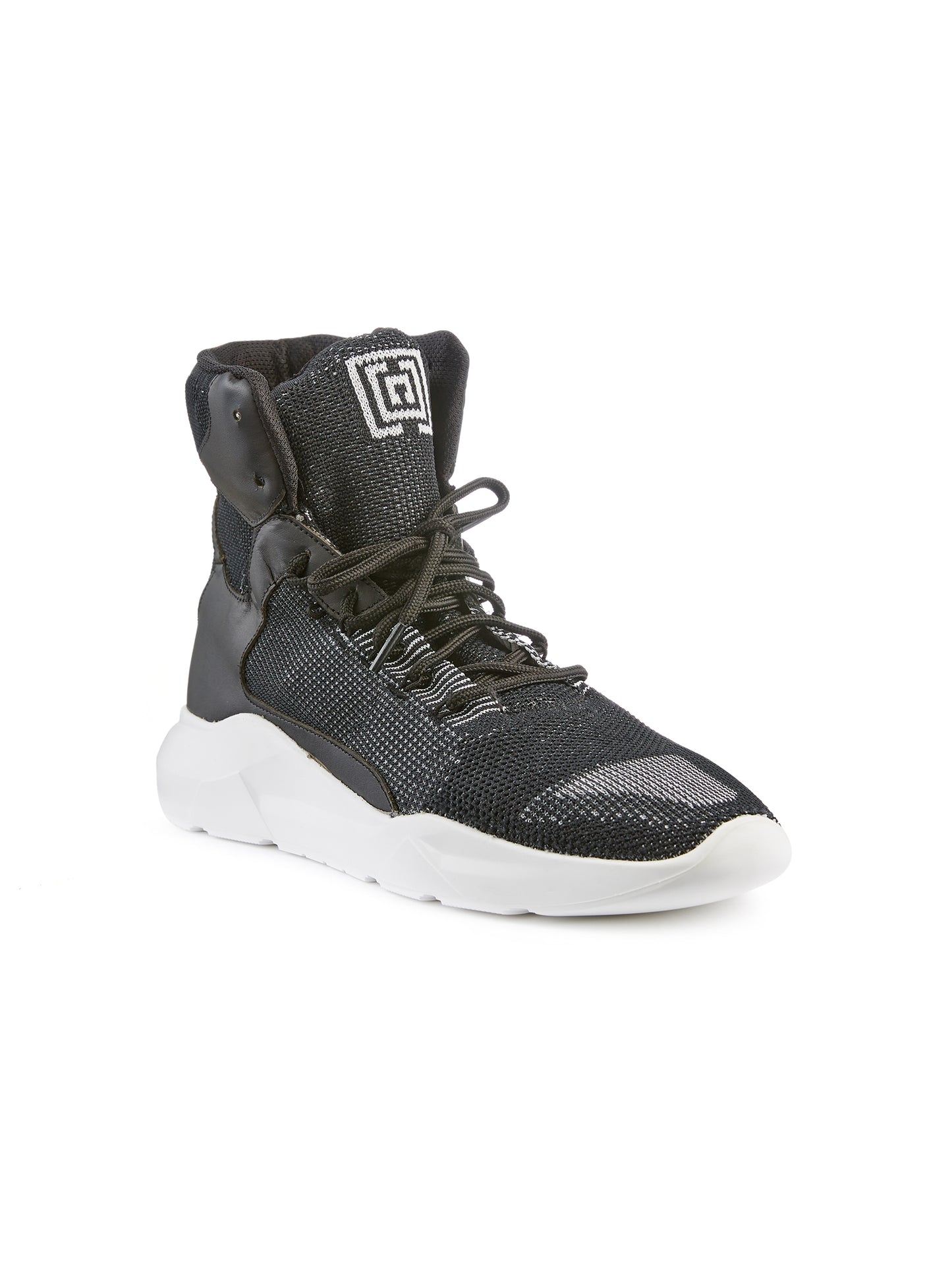 FREEUP BLACK/BLACK