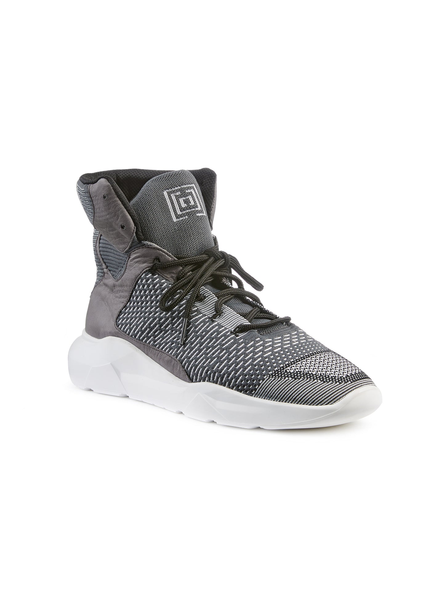 FREEUP BLACK/WHITE